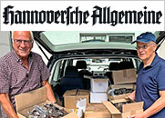 Auf zur Übergabe: Fritz Rohn (links) und Dieter Bergmann bringen die gebrauchten Brillen und Hörgeräte zur Recyclingwerkstatt. Foto: privat